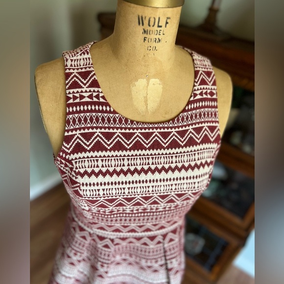 ya Los Angeles sleeveless dress size medium - Picture 3 of 7